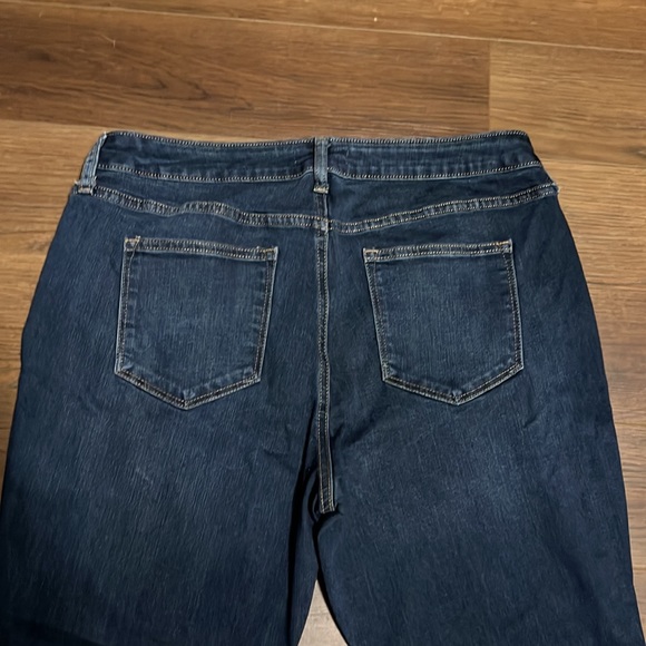 Womens Sonoma blue jeans Soft Stretch size 16PR - Picture 8 of 15